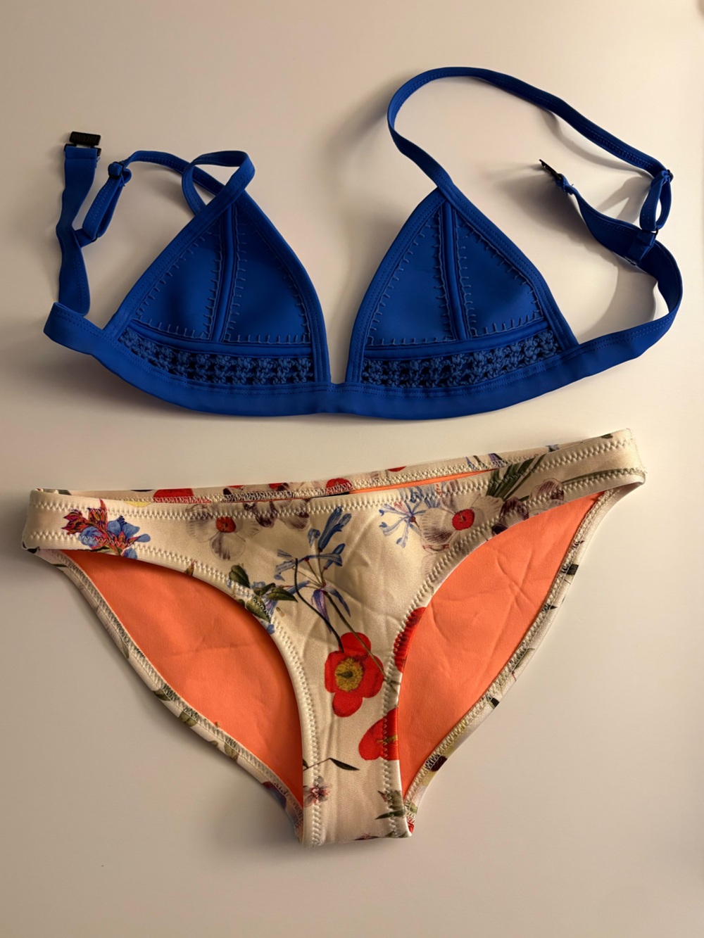 Blue Triangl Brand Bikini Top with Floral Cream Bikini Bottoms